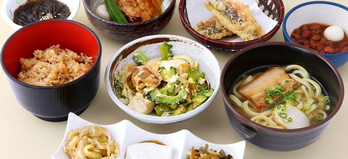 沖縄地料理　波照間　国際通り店
